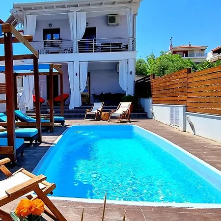 Azzuro Ground Floor Villa Nea Kallikrateia