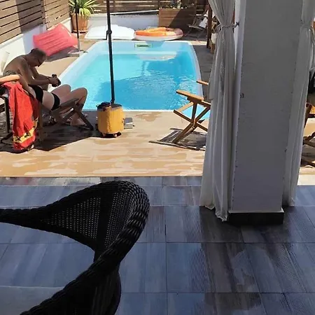 Villa Azzuro Ground Floor