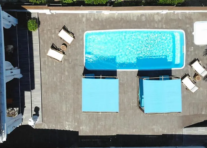 Azzuro Ground Floor Nea Kallikrateia